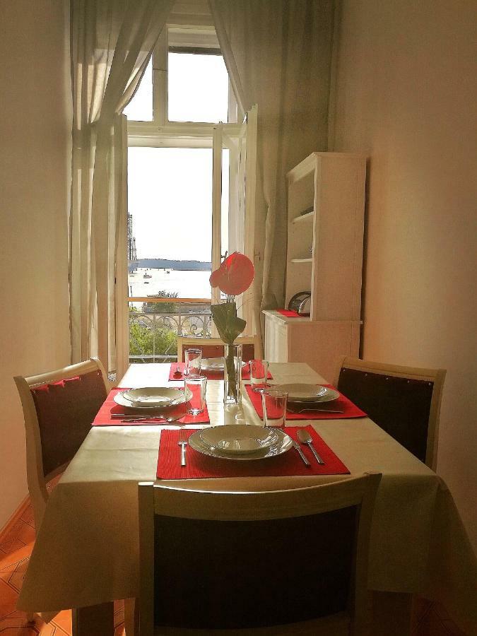 App Obrovac In The Centre - With Amazing Sea View! Pula Exterior foto