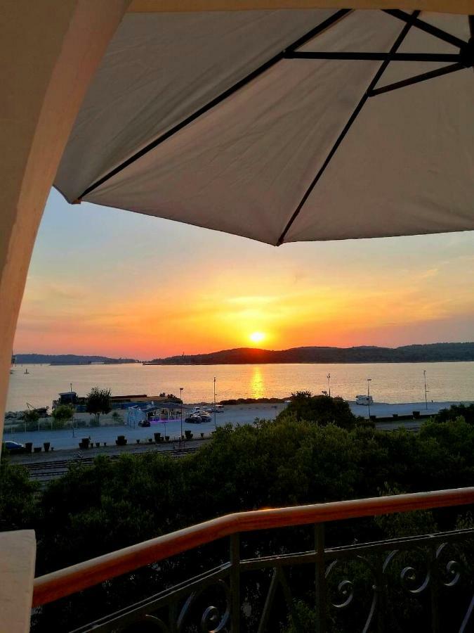 App Obrovac In The Centre - With Amazing Sea View! Pula Exterior foto